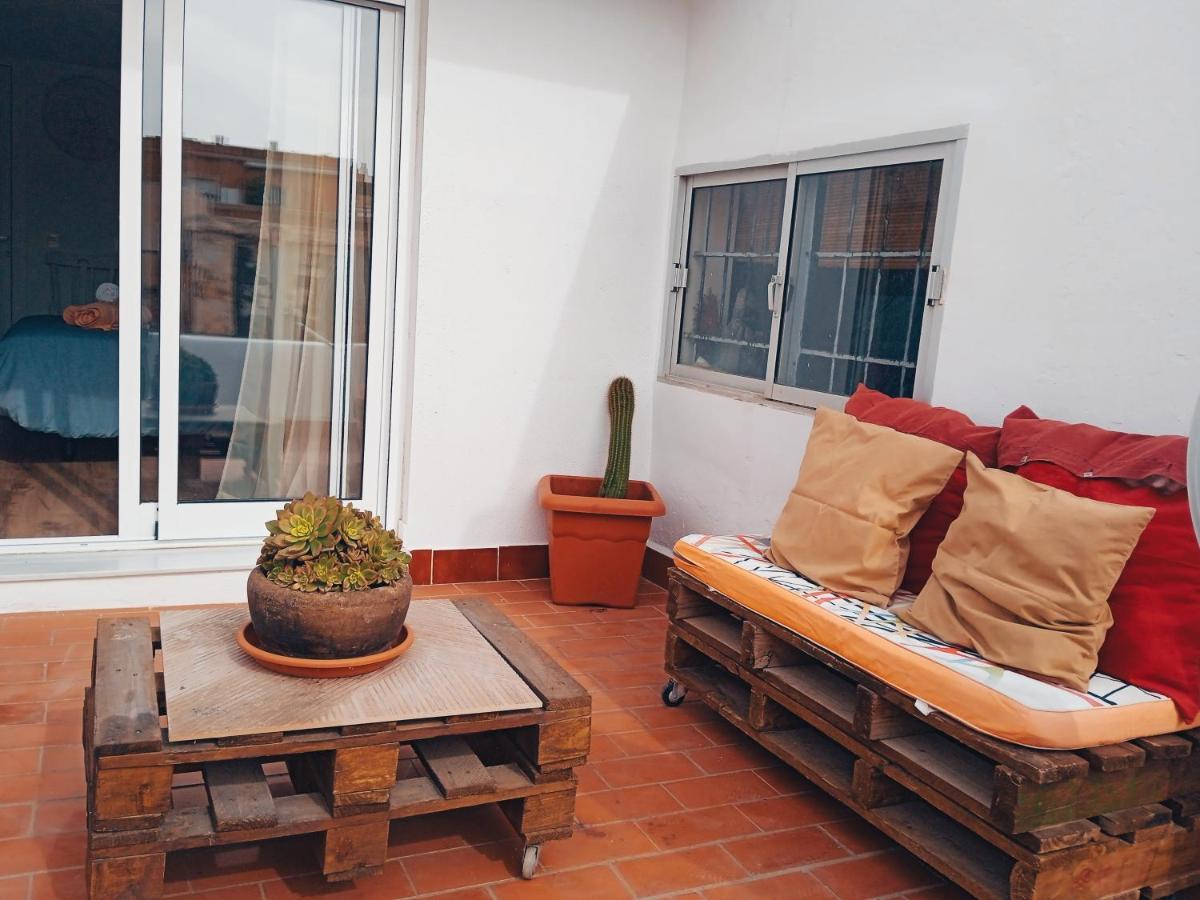 Apartamentos Lax Almeria Exterior photo